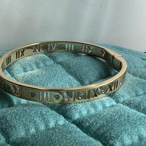 Tiffany & Co Atlas bangle with diamonds